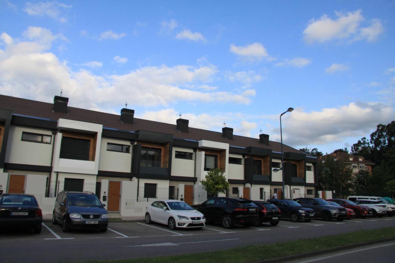La Casina De La Playa Villa Ribadesella Exteriör bild